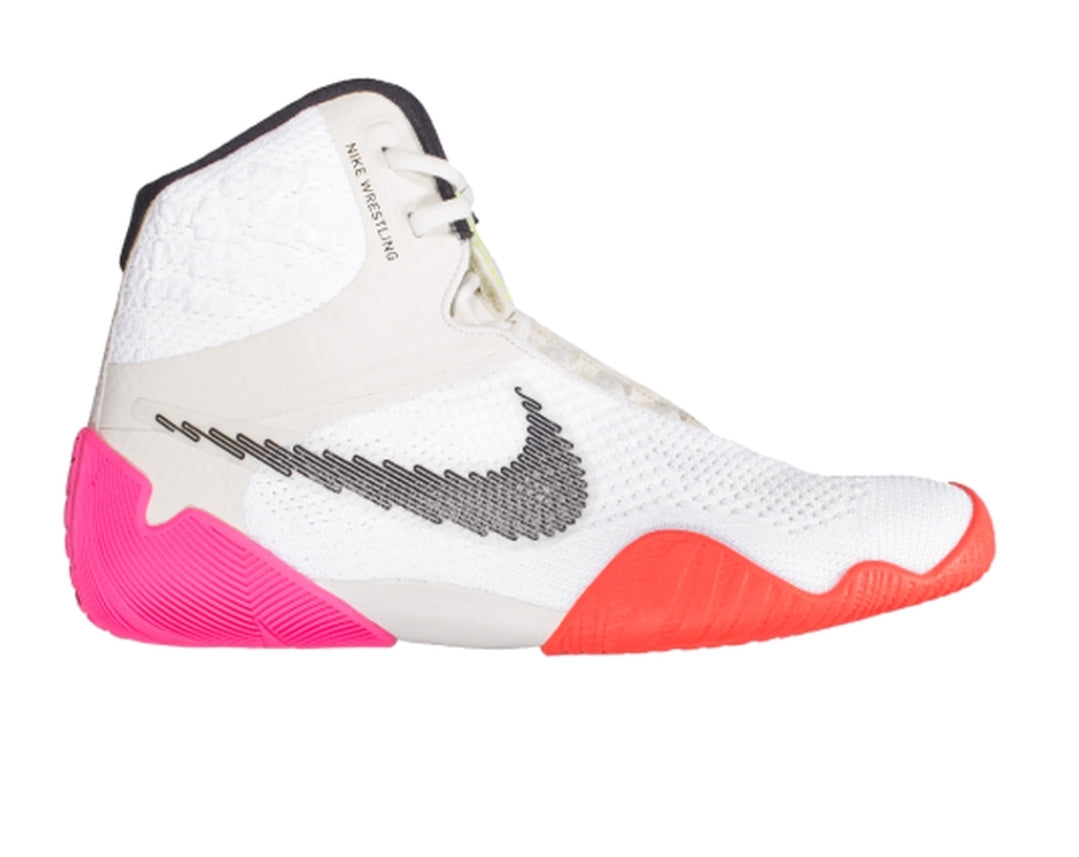 NIKE スウッシュロゴ 外箱 レッド/ホワイト　Tomoya NIKE スウッシュロゴ 外箱 レッド/ホワイト Tomoya Nike Air Max