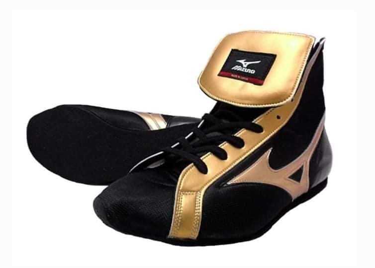 Mizuno Boxing Boots Black Gold