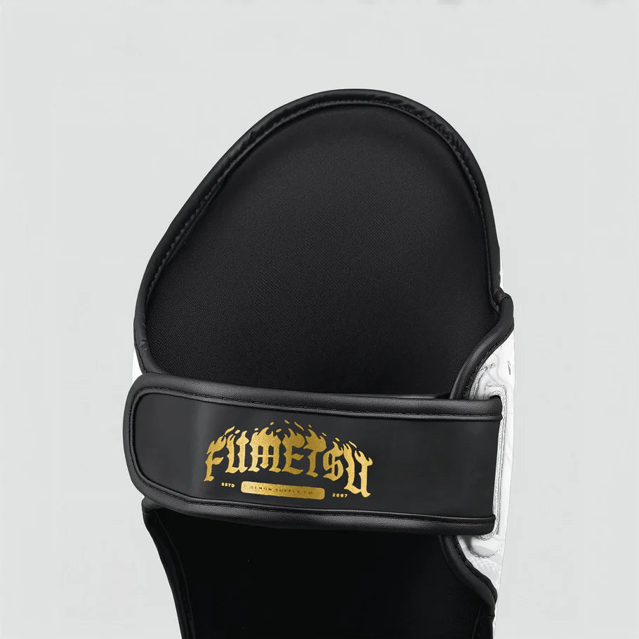 Fumetsu Oni Shin Guards